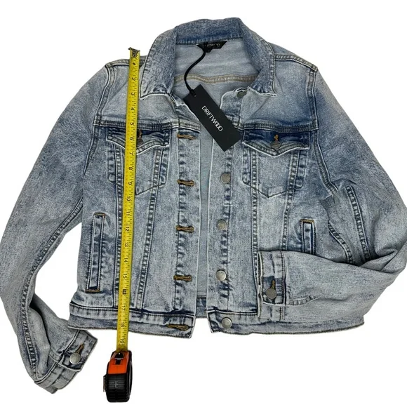 NWT Free People x Driftwood Trucker Bandana Insert Denim Jacket xs - Picture 9 of 12